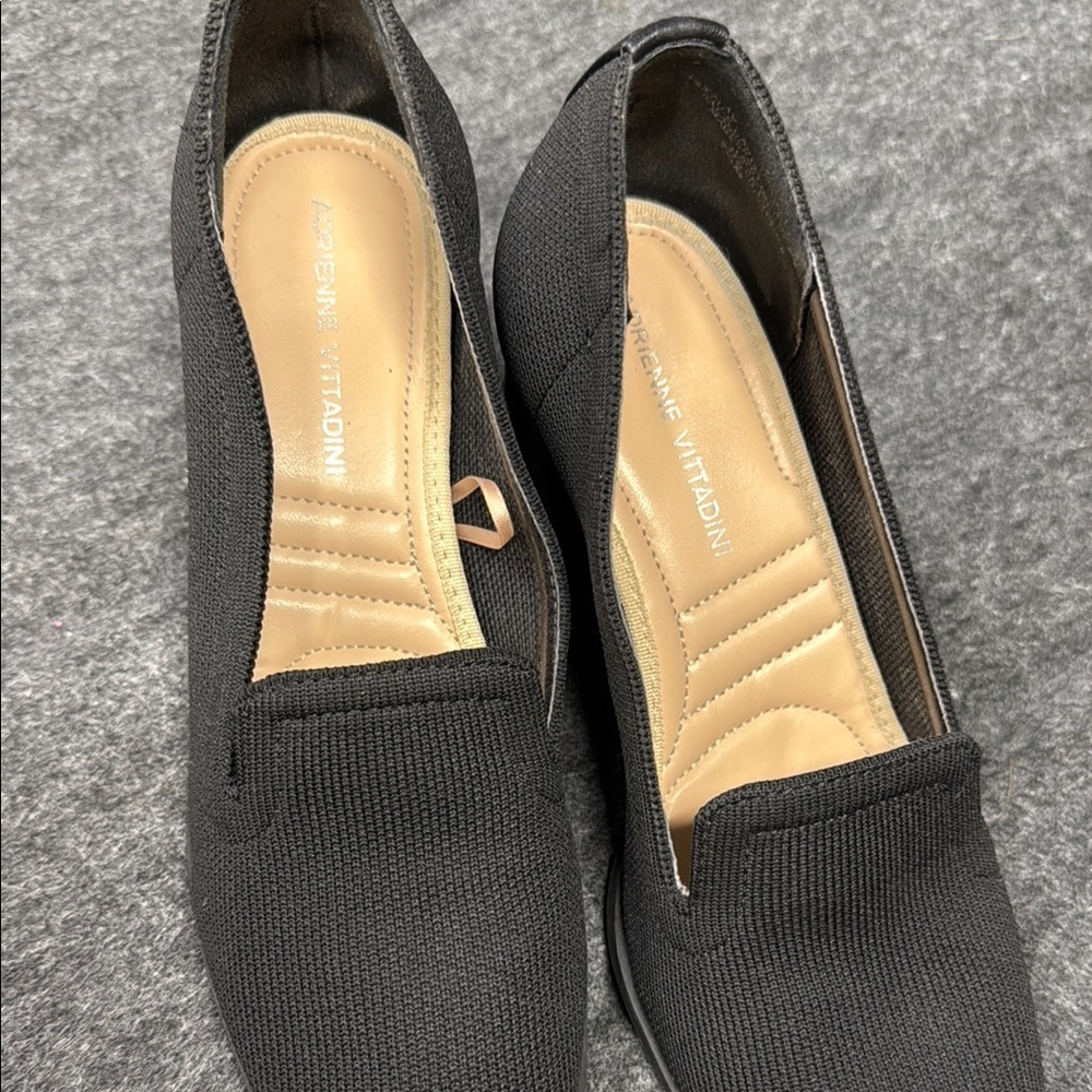 Adrienne Vittadini Black Heels Minimalist Slip-On Design - Picture 2 of 7